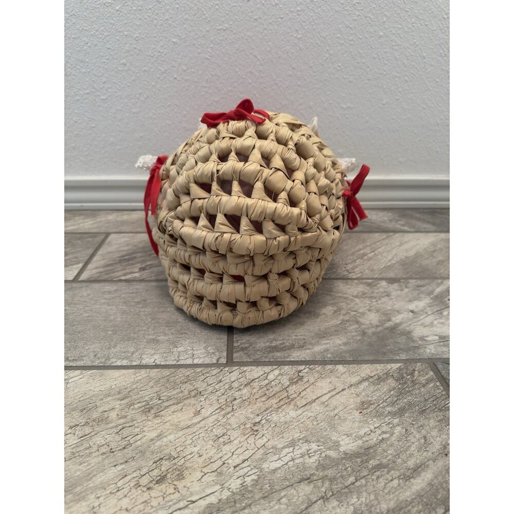Wicker Doll Cradle Basket 16” Red Floral Liner Lace Baby Doll Bed Vintage Style - Picture 5 of 10